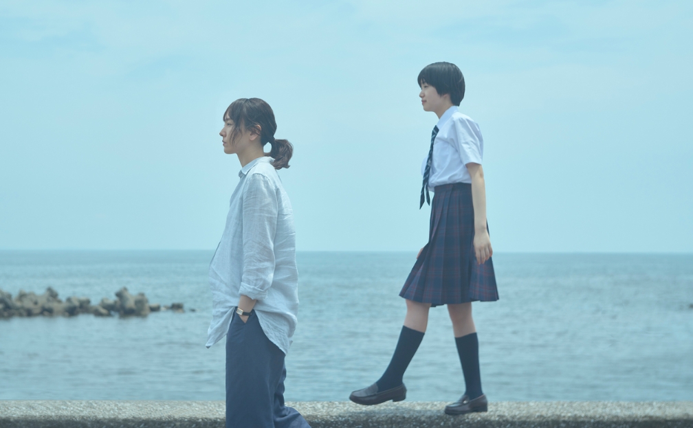 累計販売数170万部の≪心に効く≫傑作コミック「違国日記」ついに映画化!